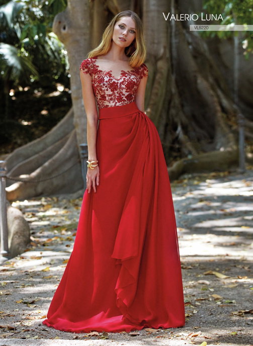 Vestidos de fiesta y madrina - Valerio Luna